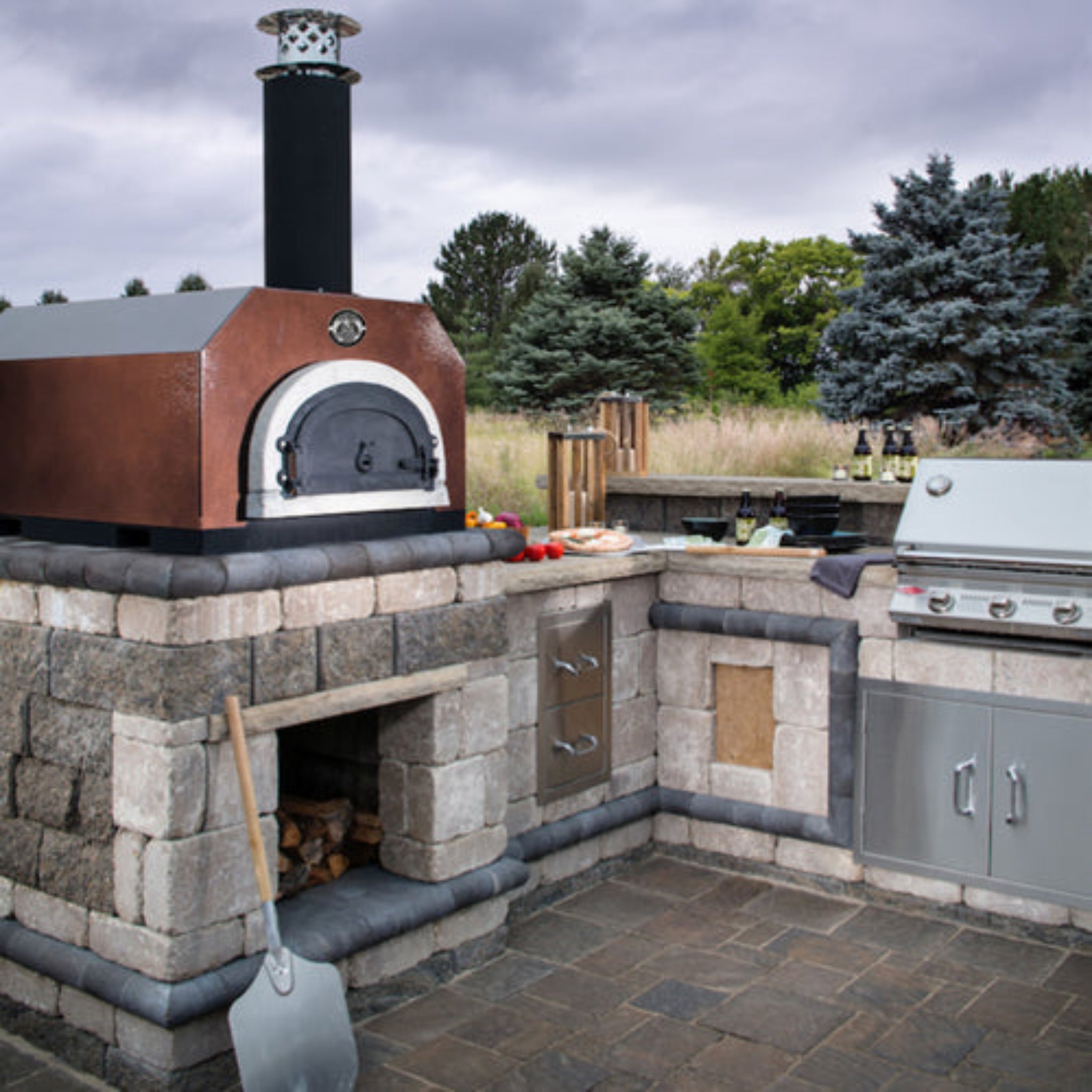 Chicago Brick Oven CBO-500 Countertop Wood Fired Pizza Oven CBO-O-CT-500