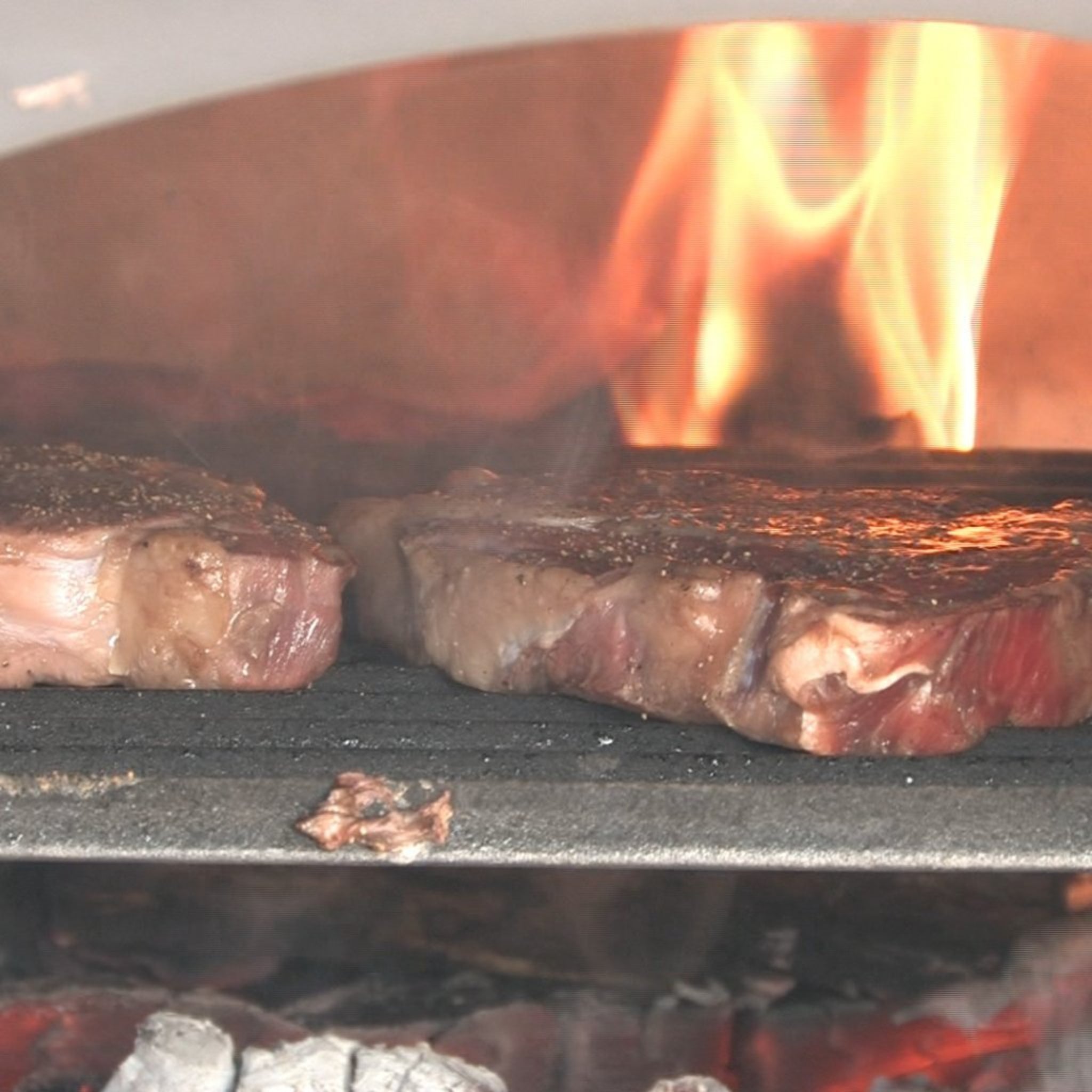 Chicago Brick Oven CBO-750 Wood Fire Pizza Oven Mobile Stand CBO-O-MBL-750